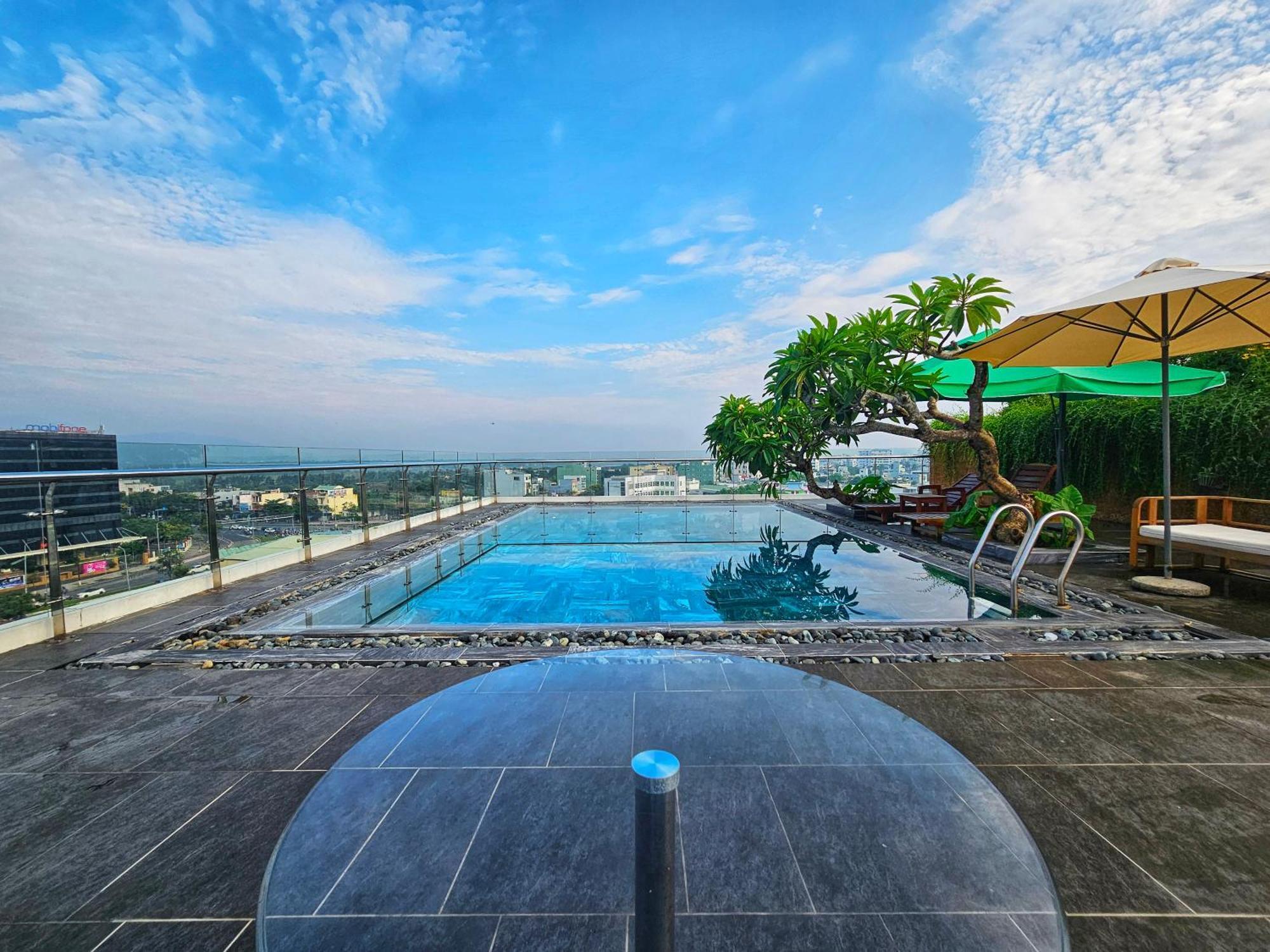 Mtr Apartment & Hotel Đà Nẵng Exterior foto
